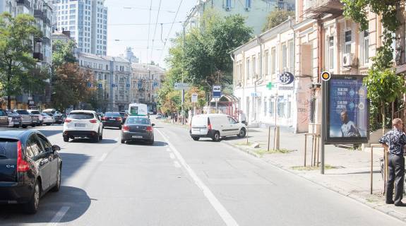 Citylight A in Kyiv, Сітілайт 1.2х1.8  Saksagans'kogo st. 44 Photo 1