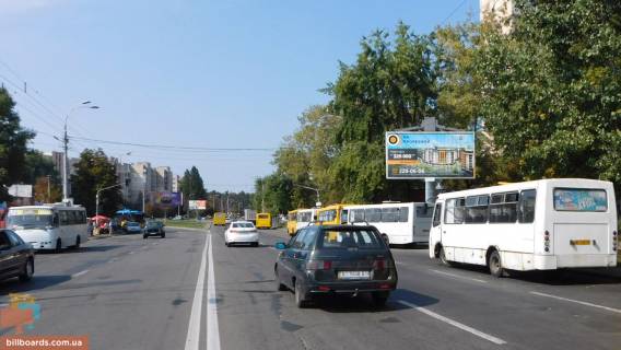 Prismatron, Prism A in Kyiv Svobody av., 22, vozle apteki, rynok "Vinogradar'", supermarket "Kontinent" - 34273 Photo 1