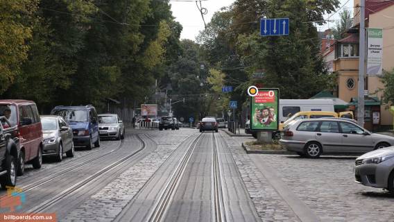 Citylight A in Lviv Mel'nika st., 18, bila palacu igrovih vidiv sportu "Ukraina" Photo 1
