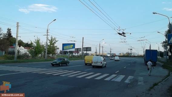Billboard B in Ternopil, Щит 3x6  15 Kvitna st. / Banderi St st., z centru Photo 1