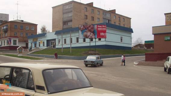 Billboard A in Tetiiv Sobornaa pl., magazin "Voaz" centr !!! Razmer 2840h5920 mm !!! Photo 1