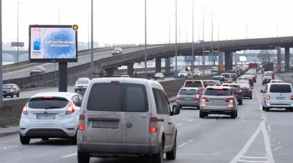 Video Billboard A in Kyiv, Цифра 2.3х3.14  Naberezne sose, st.m. Dnipro, v napramku do Mikoli Mihnovs'kogo bst. - 324990 Photo 1