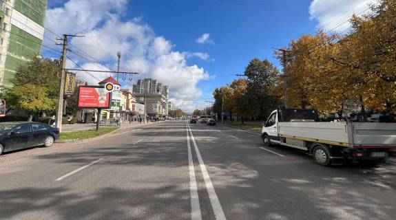 Backlight B in Lviv, Беклайт 2.3х3.14  Сихівська вул., 28 (ТЦ "Іскра) Photo 1