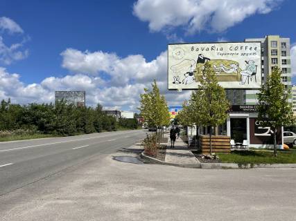 Billboard A in Vishnev, 3х6  st. Vasila Stusa , bila Sil'po ta Makdonal'ds , ZK Bavaria Photo 1