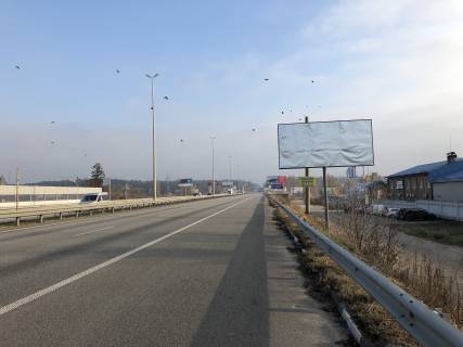 Billboard A in Parking, 6х3  A/d E-40 , posle perekrestka Photo 1