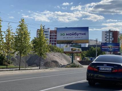 Billboard B in Vishnev, 3х6  St. Vasilia Stusa , vozle ZK "BAVARIA" Photo 1