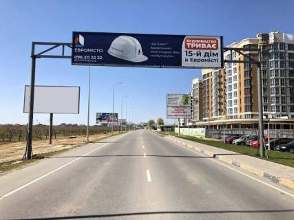 Billboard B in Svyatopetrivske, 6х3  Ul, Kievskaa , pered povorot na Svatopetrovkoe centr Photo 1