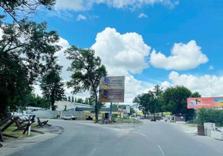 Billboard A in Vishnev, 3x6  st.V.Cornovola, na rozvazci na Zulans'kij mist Photo 1