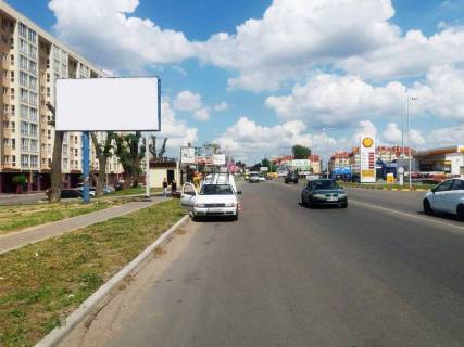 Billboard B in Sofiivska Borshchagivka, 3x6  st.Soborna, bila ZK Sofia Sfera, navroti zapravki Shell, napravlenna na Kiiv Photo 1