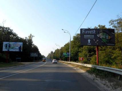 Billboard A in Vishgorod Trasa "Kiiv-Ivankiv-Ovruc", R-02 km 18+820 livo, 300 m do st. Dniprovodna, v'izd v Kiiv z m. Visgorod Photo 1