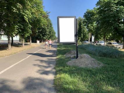 Billboard B in Brovary st. Gagarina 5 Photo 1