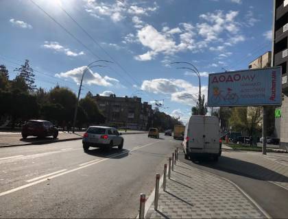 Prismatron, Prism A in Kyiv, 6х3  Povitroflots'kij av. 56 do Aeroportu - 36036 Photo 1