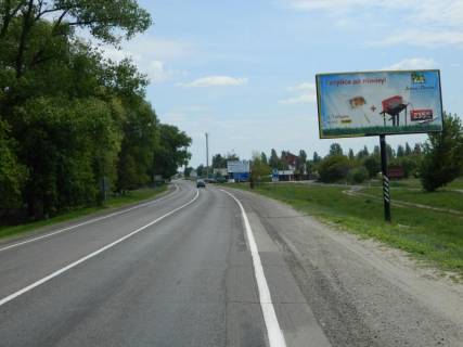 Billboard A in Pereyaslav (Pereyaslav-Khmelnitsky), 6х3  Borispil'-Dnipro-Zaporozza 23+350 km, pravoruc do Borispola Photo 2