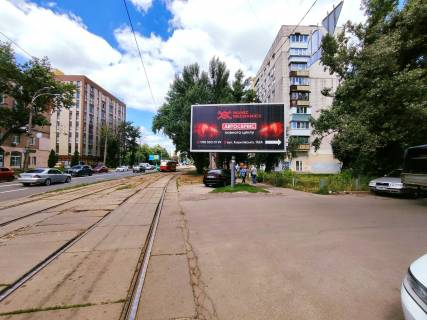 Prismatron, Prism A in Kyiv, 6х3  Kirilivs'kaa st., 152 (Frunze) - 36006 Photo 1