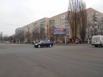 Billboard A in Brovary, 6х3  m.Brovari, bst. Nezaleznosti, 12, (svitlofor,peretin z st. Cornih Zaporozciv) Photo 1