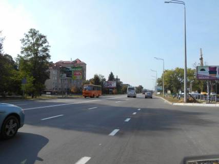 Billboard B in Brovary, 6х3  m.Brovari, st.Kiivs'ka, 292, (bila TRC Mark mol, Rozetka, Makdonal'ds) Photo 1