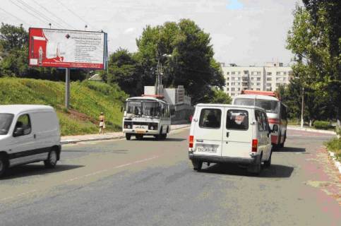 Billboard B in Fastiv, 6х3  perekrestok st. Sobornoj i st.Geroev Tankistov, osnovnoj perekrestok v gorode Photo 1