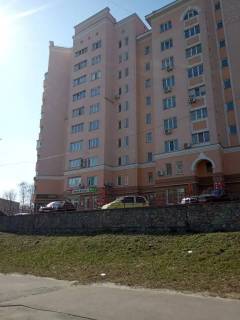 Non-Standard A in Vishgorod, -  Vysgorod, Sevcenko 6A (lev) Photo 1