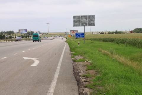 Billboard A in Odessa, А  Ovidiopol's'ka doroga 7 km - Epicentr transport pramue Z m. Odesa (Epicentr, Metro) Photo 1
