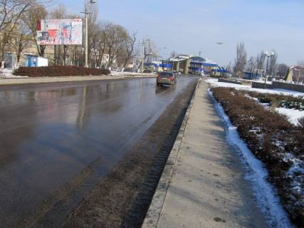 Billboard B in Chornomorsk (Illichivsk), Б  Transportna (Central'na prohidna portu) Photo 1