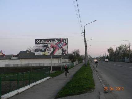 Billboard B in Ivano-Frankivsk, 3x6  st. Konoval'ca  vizd v misto bial Aeroporta Photo 1