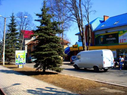 Citylight B in Yaremche, 1,2x1,8  Trasa N-09 Mukacevo-L'viv, Svobodi, supermarket Vopak, napramok ruhu na Ivano-Frankivs'k Photo 1