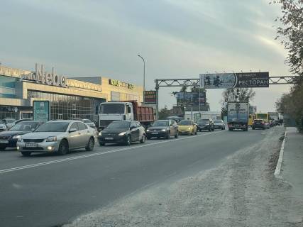 Facade Banners A in Vishnev, АРКА 2x10м  Vst. Stusa/Vst. Balukova, 1-E, bila TRC "Nase Nebo", "NOVUS", "JYSK", "Domino's Pizza", "Igrolend", navproti S/m "super Thrash",  ZK "iHome", v bik s. Krukivsina, s. Gatne, s. Tarasivka Photo 1