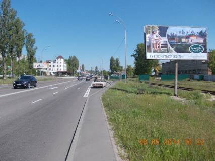 Billboard A in Vishgorod, Board 3x6м  вул. Набережна/ вул.Шевченка, світлофор, за зупинкою "Кінотеатр "Мир", в напрямку з м. Київ Photo 1
