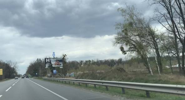 Billboard A in Vorzel, Board 3x6м  st. Kovel's'ka, zaizd na AZS "BRSM", pered povorotom na  ZK "Forest Land", st. I. Vigovs'kogo, 500m do Rink "Bucans'kij", Restoran "Hatinka Pekara",  Avtodoroga M-07 Kiiv-Kovel'-Agodin (Varsas'ka trasa), napram ok iz m. Borodanka v bik m. Kiiv Photo 1