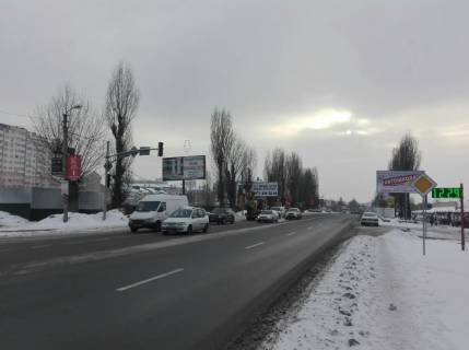 Billboard B in Sofiivska Borshchagivka, Board 3x6м  st. Kiivs'ka, 82  cerez dorogu, svitlofor, povorot  na  st. Voloskova, "Kievo-Svatosins'kij rajonnij centr zajnatosti", "Sinevo", "Klinika Ameda", ZK "Voloskovij", Sportklub "Etalon", v bik m. Visneve Photo 1