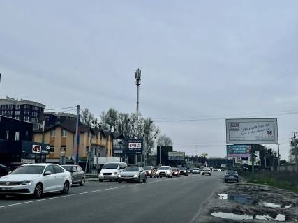 Billboard A in Kryukivshchyna, Board 3x6м  Вул. Стуса, 16, біля  ТРЦ "РarkSmall", ЖК "Агам", навпроти "АТБ-Маркет", "UKRINSTAL", "Таунхауси від Дніпробуд", на виїзді з с. Крюківщина, на  м. Київ до В. Кільцева Photo 1