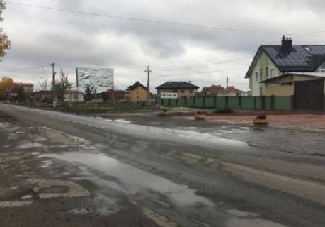 Billboard A in Chabani, Board 3x6м  st. Masinobudivnikiv, pered povorotom na st. Hotivs'ku, bila "Navc.-metod.  centr Civil'nogo zahistu i BZD Kiivs'koi obl.", "ROZETKA", ZK "Cabani 2", "Nova Posta",  uzbicca dorogi Hotiv-Cabani Photo 1