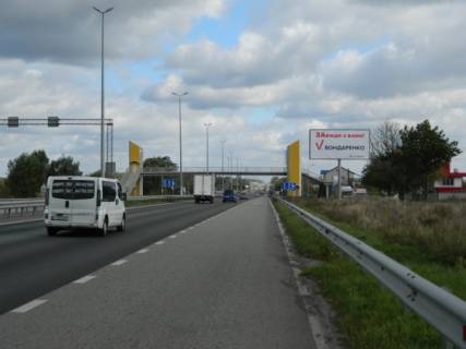 Billboard A in Gurivshchyna, Board 3x6м  Zitomirskaa trassa - ostanovka "Gurovsina", kinostudia "Victoria Film Studios"- 31,800 km, v Kiev Photo 1