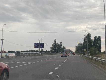Billboard B in Bucha, Board 3x6м  вул. Дачна/вул. Ватутіна, світлофор, навпроти "Садівницьке ТОВ Вишневе", поруч АЗС "Спецтранссервіс", зупинка "пгт Ворзель", "Нова Пошта 2", 350м. до  "Ринковий комплекс Бучанський", Ресторан "Хатинка Пекаря", Автодорога М-07 Київ-Ковель-Ягодин, Photo 1