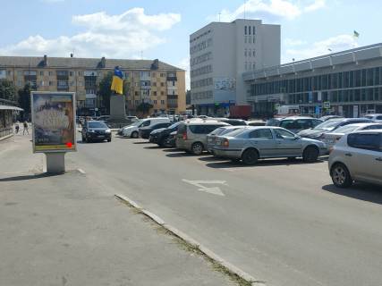 Non-Standard B in Khmelnitsky Proskurivs'ka st., 107, bila zaliznicnogo vokzalu, (1) Photo 1