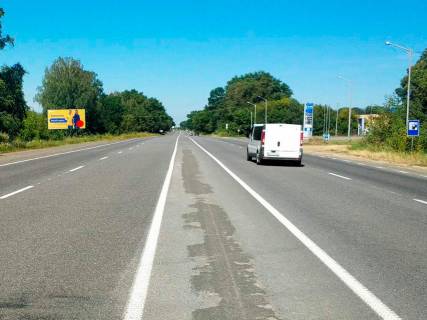 Billboard B in Khmelnitsky trasi, 3x6  Vinnic'ke sose, navproti AZS, v'izd z Vinnici, Kieva Photo 1