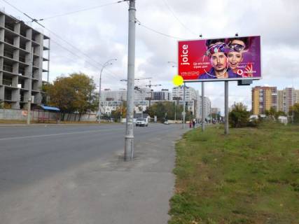 Prismatron, Prism A in Kyiv, 3x6  Maksimovica Mihajla st. 32a, ruh v napramku st. m. "Vasil'kivs'ka" - 319036 Photo 1