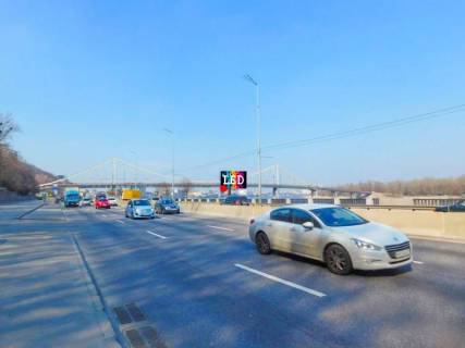 Video Billboard A in Kyiv, 3,14x2,32  Naberezne sose, 100 m. do Pisohidnogo Mosta, ruh v napramku Postova pl. - 391446 Photo 1