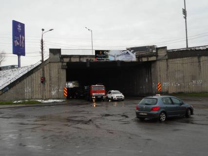 Non-Standard A in Kyiv Slahoprovid na peretini Naddniprans'kogo sose ta st. Budindustrii, zboku Naberezno-Pecers'koi dorogi Photo 1