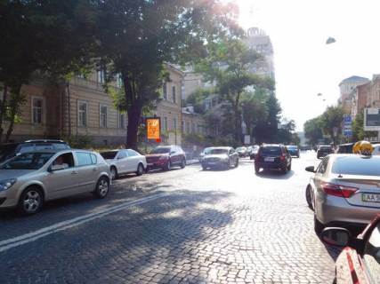 Cityscroll B in Kyiv, 1,2x1,8  Hmel'nic'kogo Bogdana st. 37, ruh v napramku st. Gogolivs'ka Photo 1