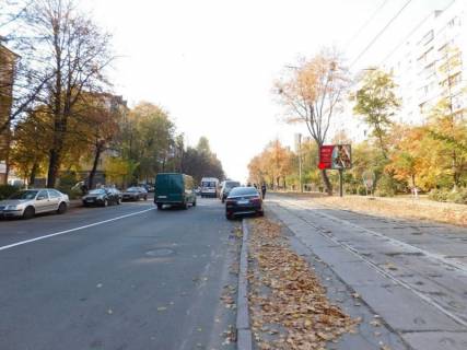 Billboard  in Kyiv, 3,14x2,3  50.4620163000, 30.4770521800, Photo 1