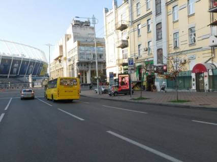 Cityscroll A in Kyiv, 1,2x1,8  Esplanadna st. 34/2, svitlofor, Palac Sportu, ruh v napramku centru Photo 1