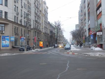 Citylight B in Kyiv Mezigirs'ka st. 34 Photo 1