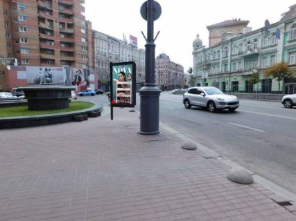 Cityscroll B in Kyiv, 1,2x1,8  Velika Vasil'kivs'ka st.  5, Arena Siti, ruh v napramku pl. Ukrains'kih Geroiv Photo 1