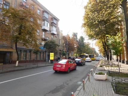 Citylight B in Kyiv Gulanic'kogo G. (Moskovs'ka) st. 5/2 Photo 1