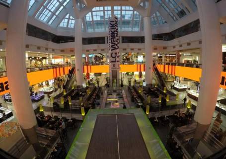 Video Billboard A in Dnipro (Dnipropetrovsk) TRC Most-siti st. Glinki, 2 - 477249 Photo 1