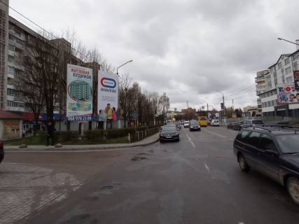 Non-Standard A in Novoyavorivsk st.Banderi Navproti orhidei (pilon 1 ) Photo 1