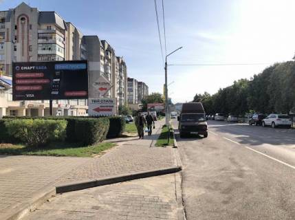 Billboard B in Novoyavorivsk Banderi 7 (TC Galicina) Photo 1