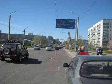 Billboard A in Kharkiv Gvardejcev Sironincev, 99 Photo 1