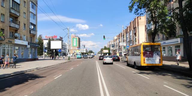 Non-Standard B in Zhytomyr majdan zgodi , 3/75 ("Sberbank" "Spormaster") Photo 1